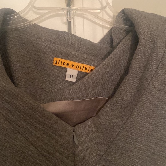 Alice + Olivia wool dress - Picture 2 of 2